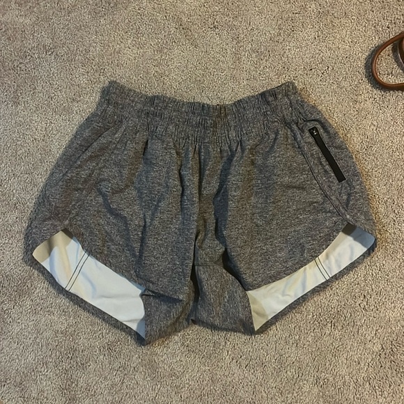 lululemon track that short - Picture 1 of 3